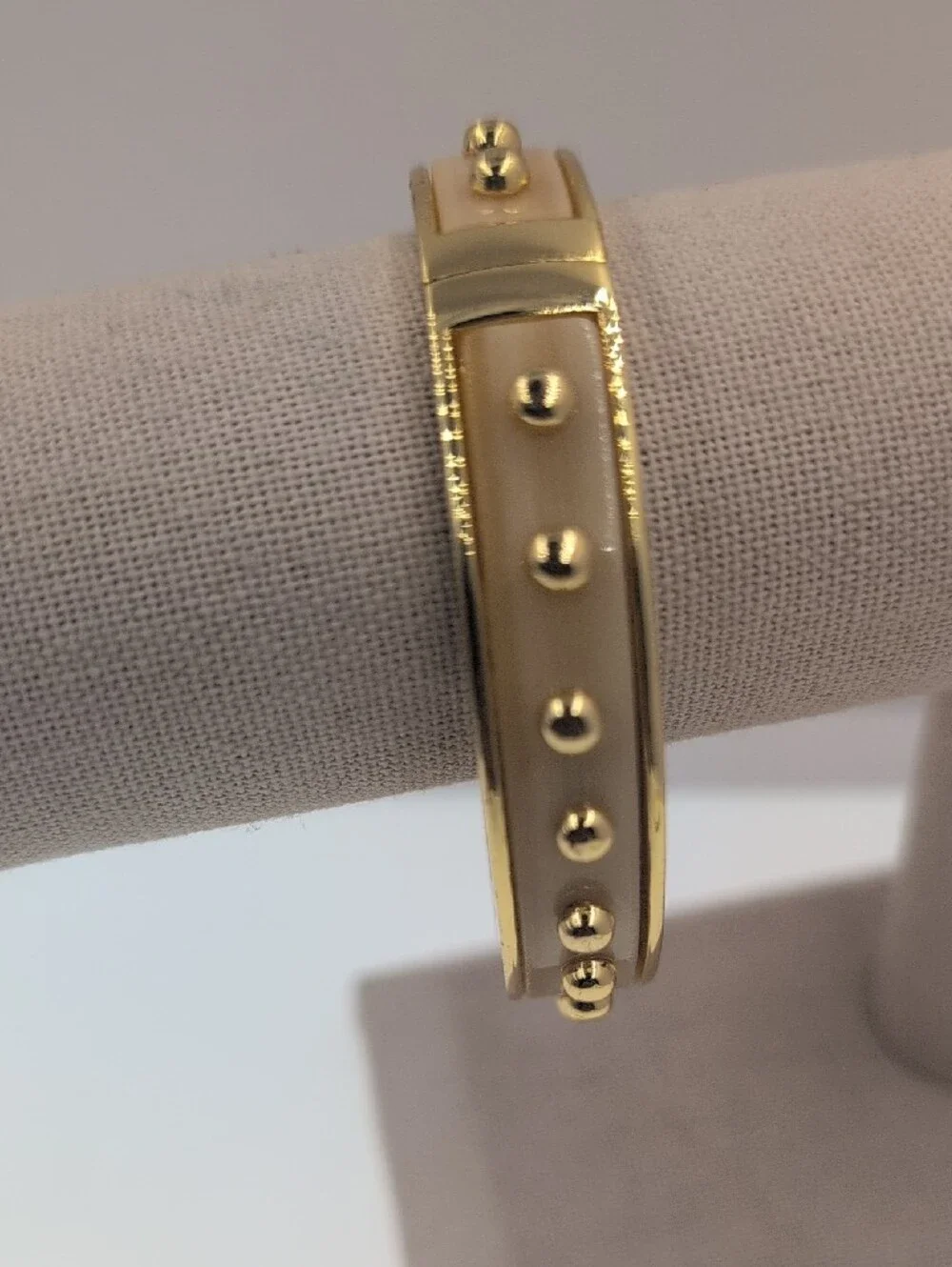 Talbots Set of 2 Hinged Bangle Bracelets Gold-Tone Enamel Stack Green Cream 0113